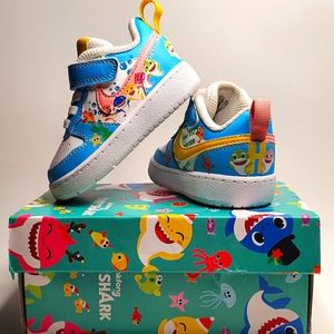Baby Shark Nike
